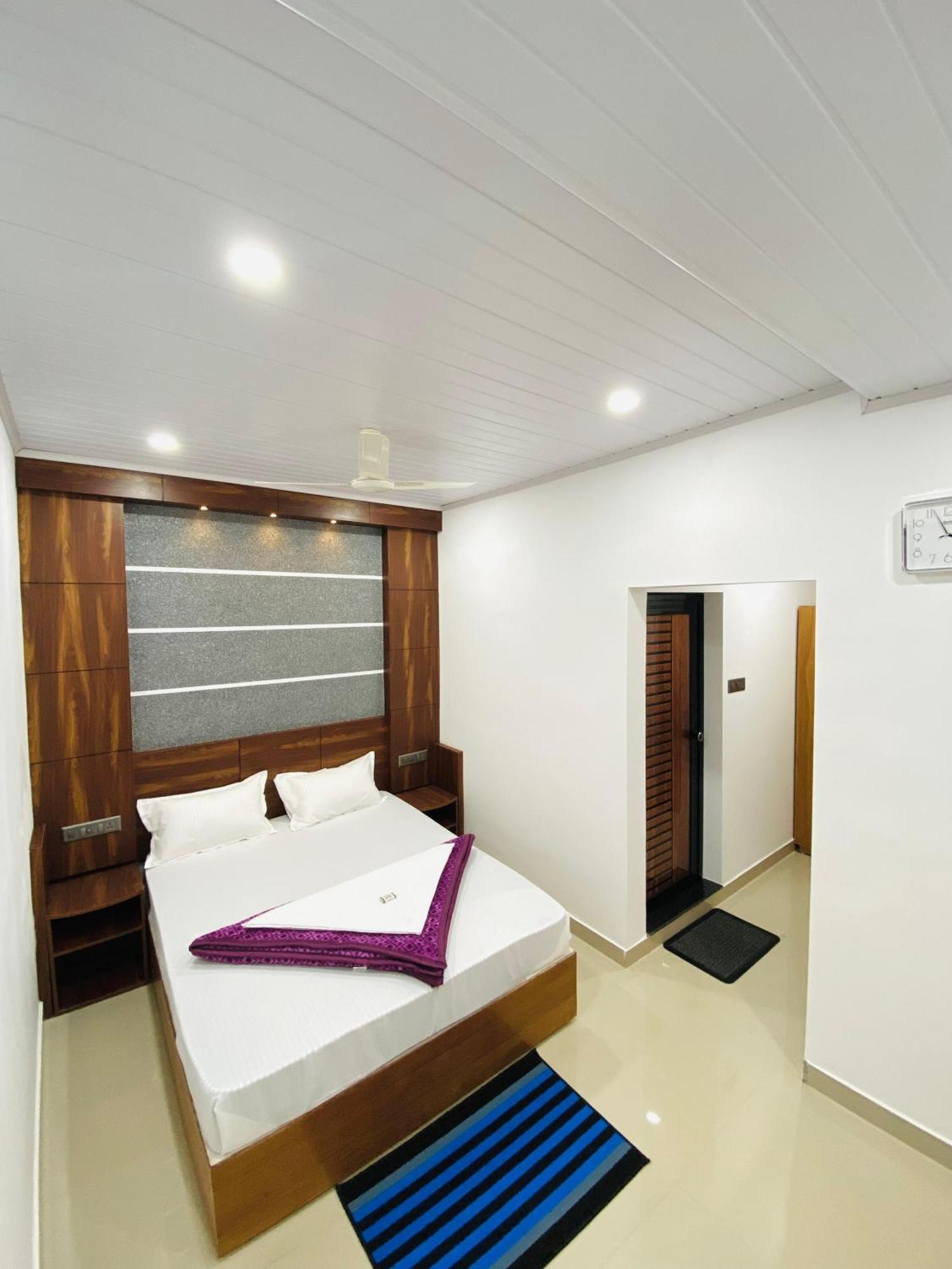 Drizzle Valley Cottage Munnar Eksteriør billede